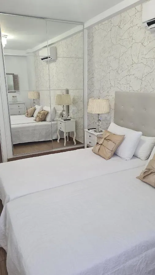 Benalmadena Jupiter Ocean View 1Bedroom Apartment 0*,  Španělsko