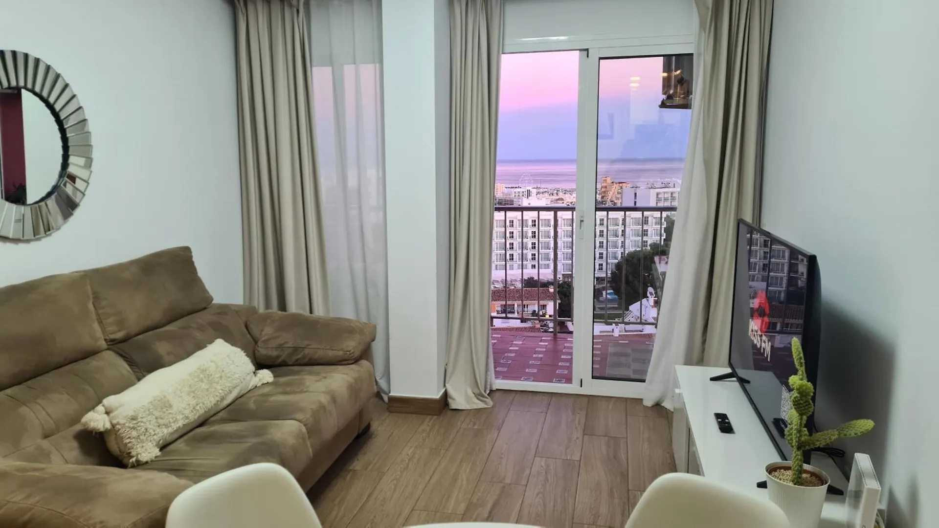 Benalmadena Jupiter Ocean View 1Bedroom Apartment España